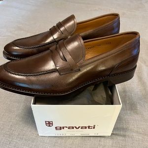Gravati Men’s Brown Calfskin Loafers Size 10 NWT